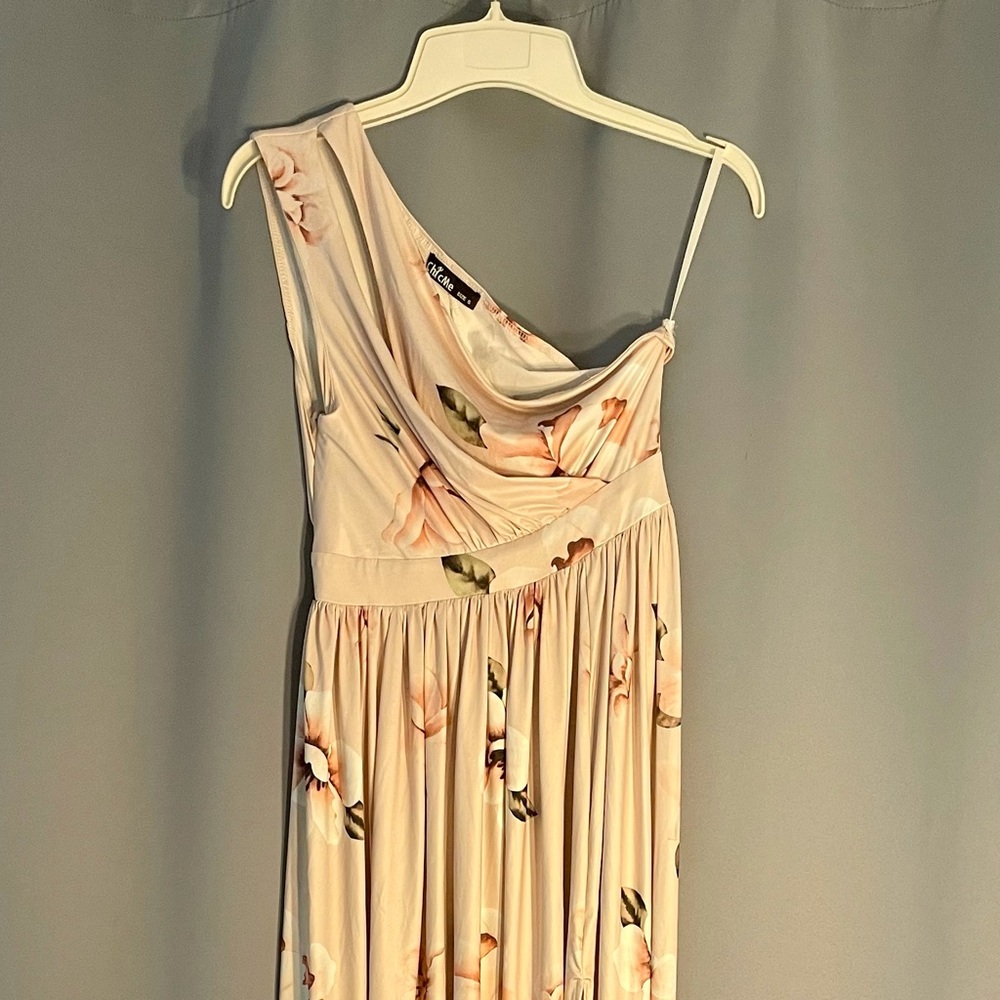 New without tags Chix me Lady Dress